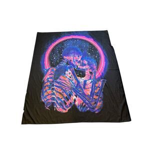 Skull Tapestry Kissing Lovers Trippy Wall Hanging Decor